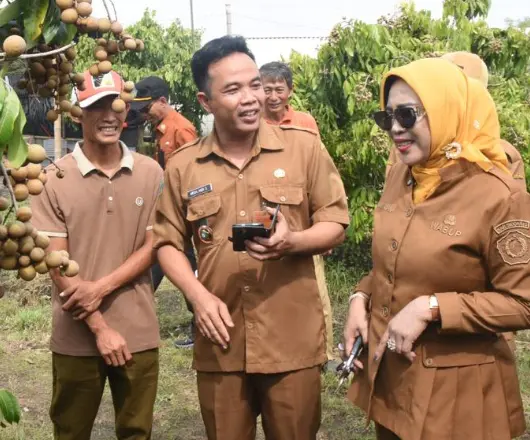 Hj. Mimik Idayana